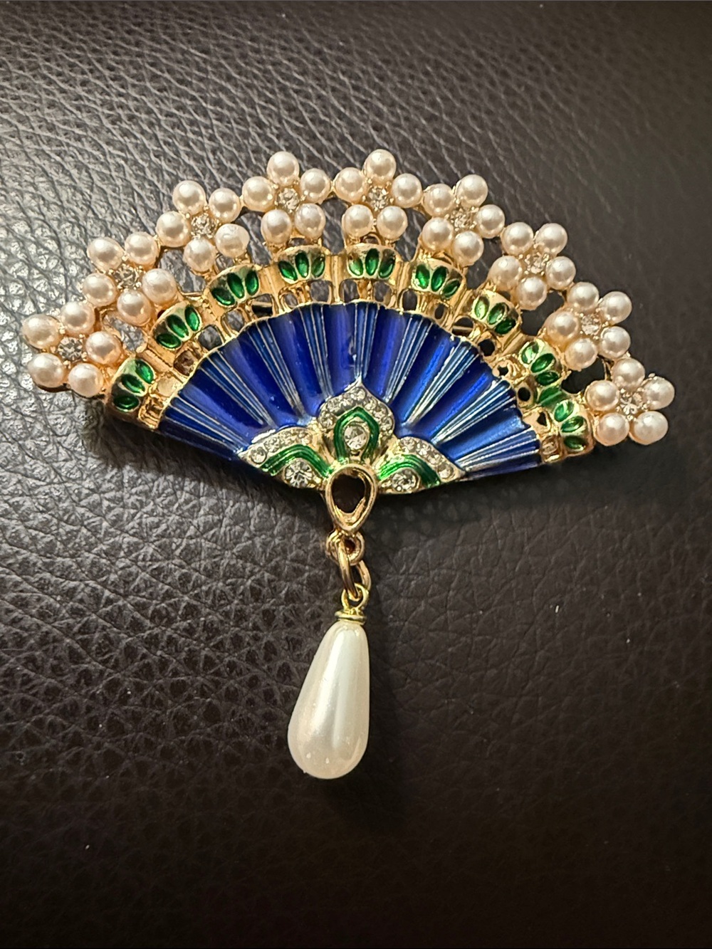 Vintage Style Blue Enamel Fan Brooch w/ Faux Pearls & Dangle Drop – Gold Tone